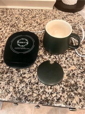 TEAse Dark Green Smart Heated Ceramic Mug with Warming Base